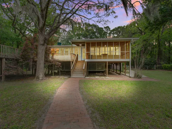 93 Deepwater Trl, Round O, SC 29474