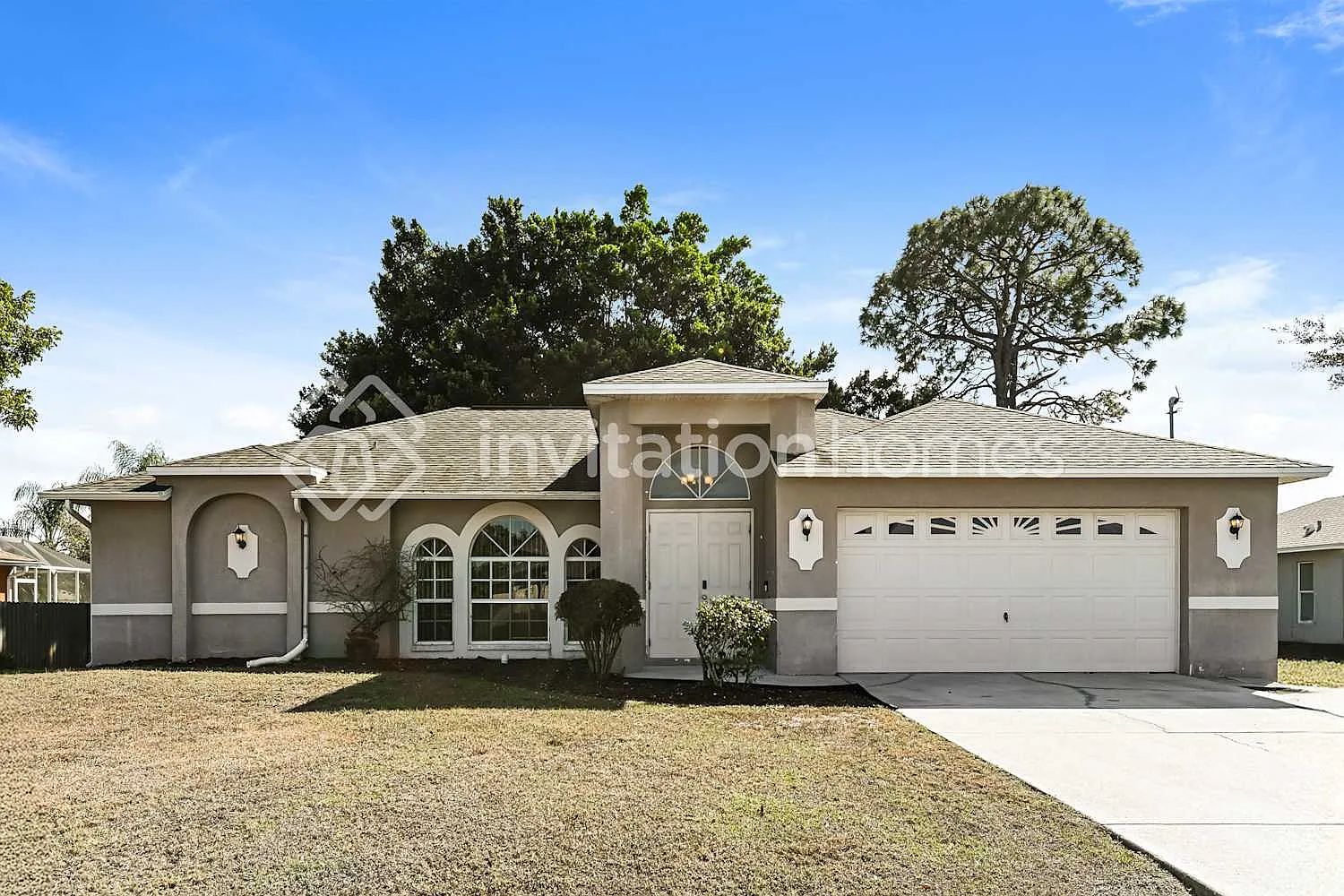 137 Zenith Cir Fort Myers, FL 33913 — Photo 1