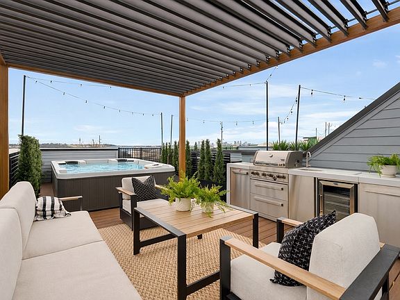 2nd image of 106 Ventura Way