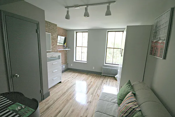 Rented by MetroNest | media 15