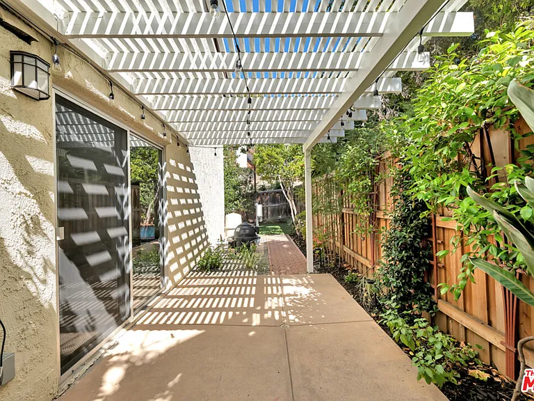 603 Racquet Club Ln — Photo 21