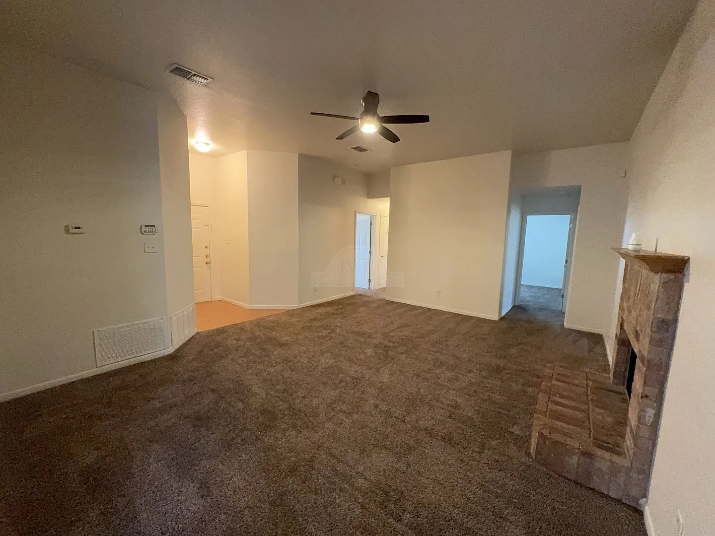 1401 Trailboss Dr — Photo 3
