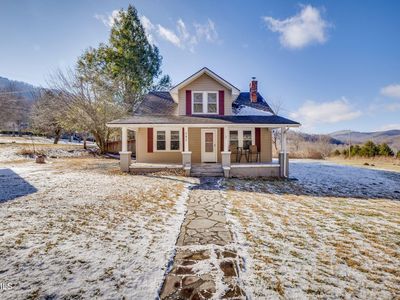 592 Heaton Creek Rd, Roan Mountain, TN, 37687