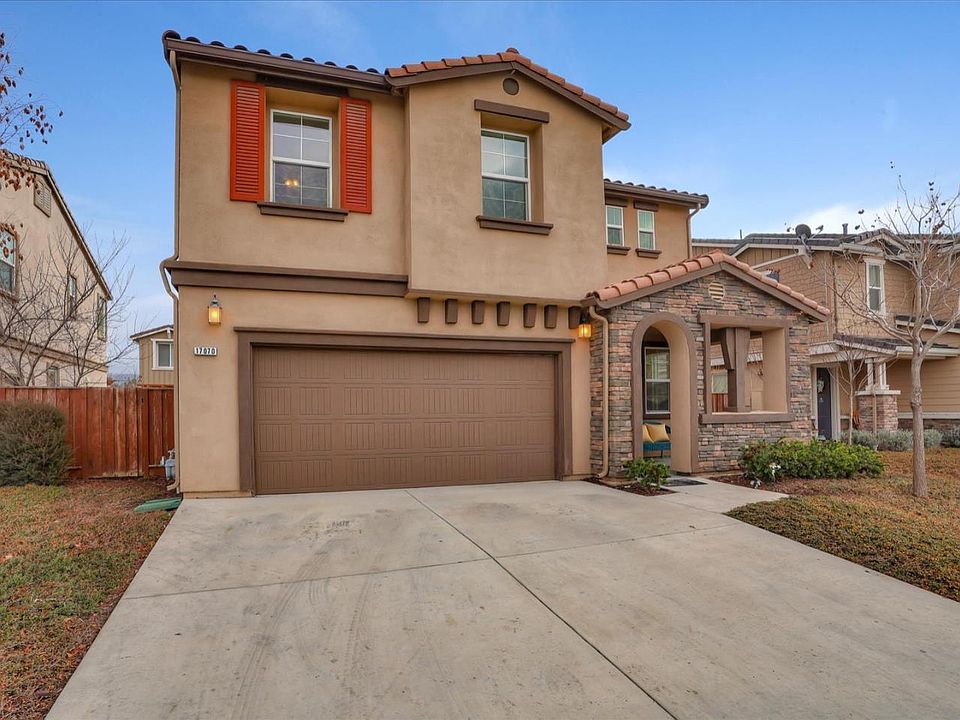 1st image of 17070 Pistache Dr