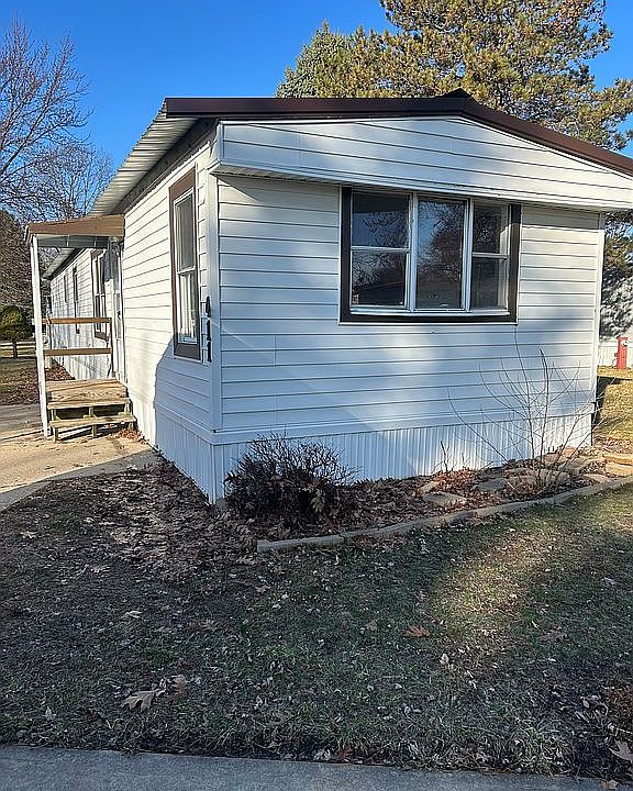 1st image of 411 Greenview Rd