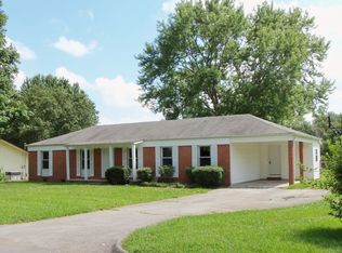 7825 Whitcomb Rd, Powell, TN 37849