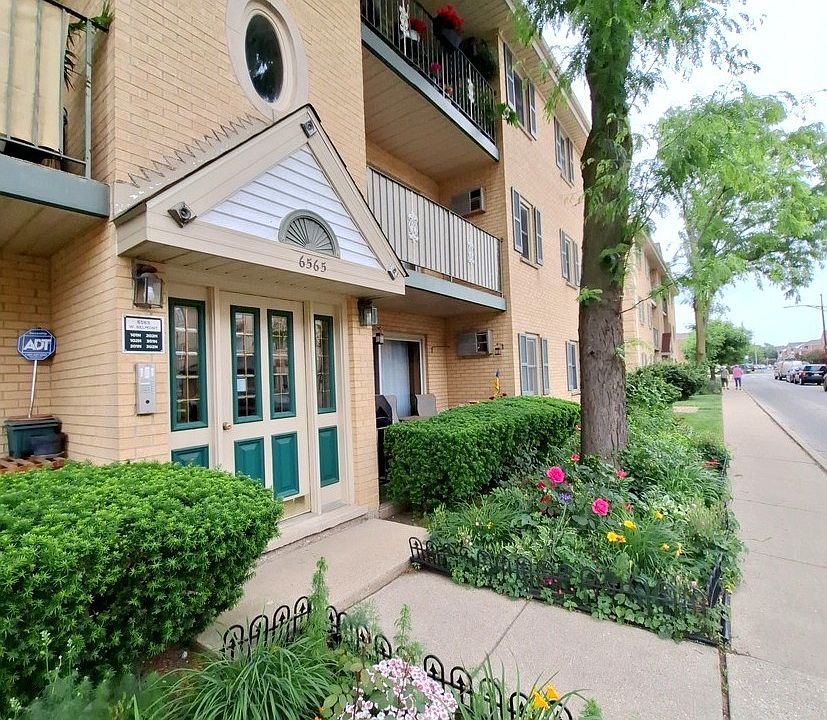 1st image of 6565 W Belmont Ave APT 202