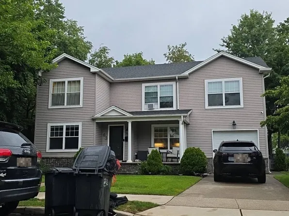 63 Spindler Ter, Saddle Brook, NJ 07663