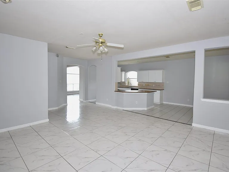 20703 Whitevine Way — Photo 11