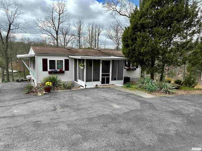 1515 Lake Shore Dr S, Goreville, IL, 62939