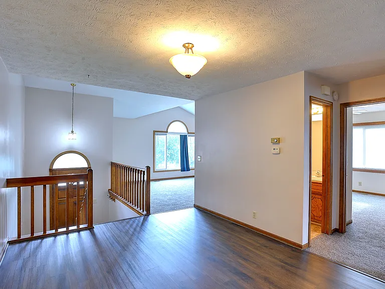 20213 Hopper St — Photo 7