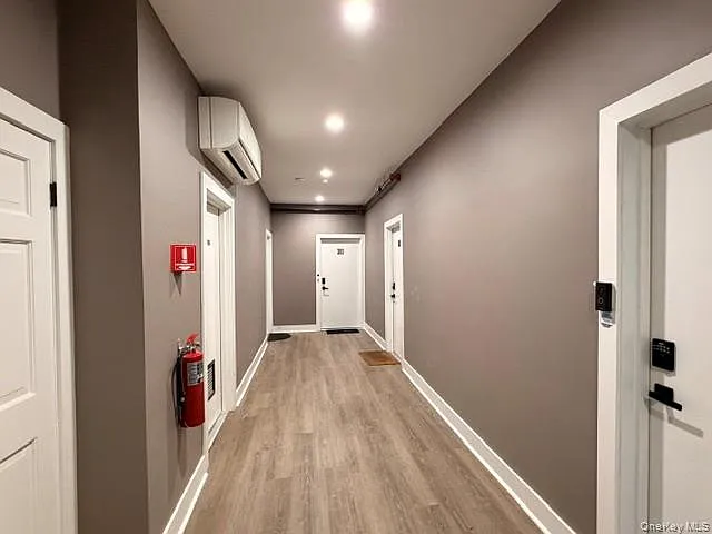 1 bed, 1.0 bath, 828 sqft, $1,700 — Photo 4