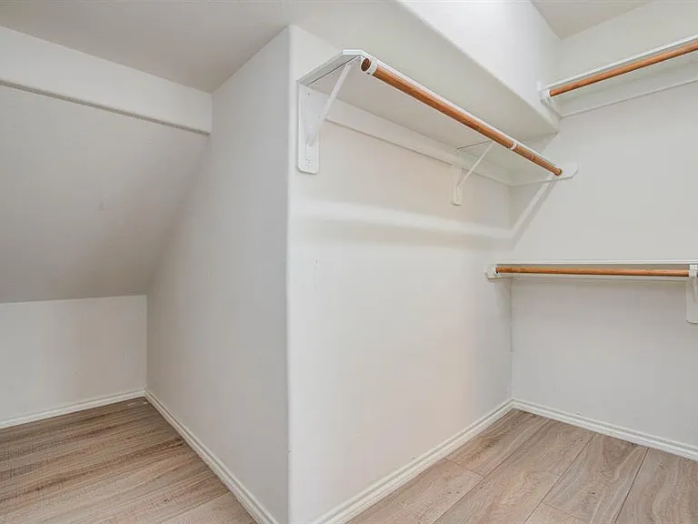 12026 Parkers Hideaway Dr — Photo 24