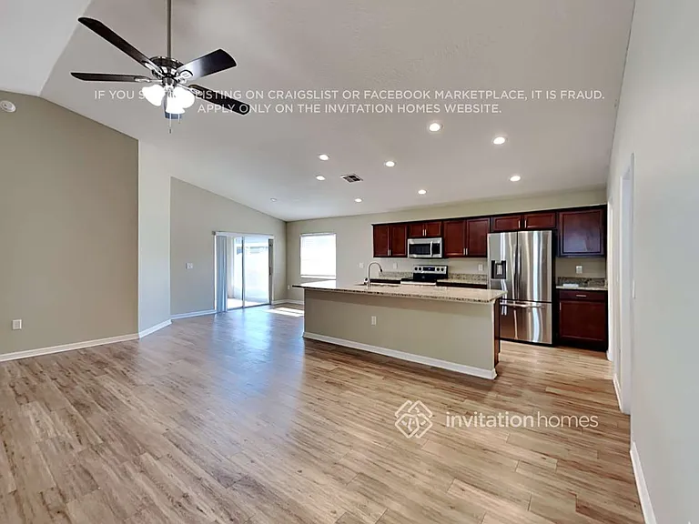 939 Blue Tide Ln — Photo 4