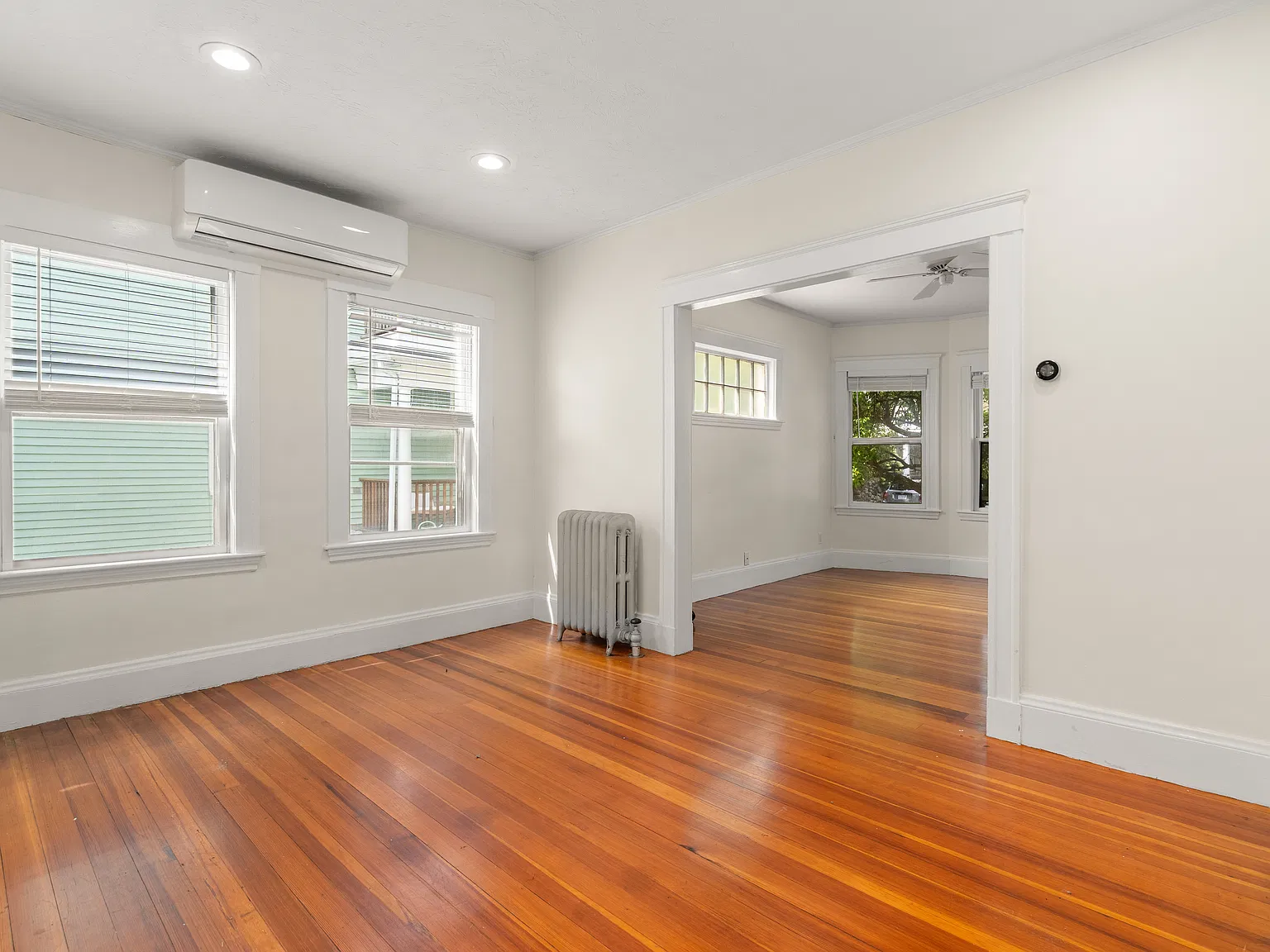 3 bed, 1185 sqft, $2,000 — Photo 4
