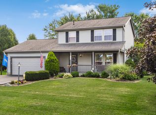 9733 Meadow Wood Dr, Pickerington, OH 43147