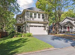 2755 Ethel Ave, Wayzata, MN 55391