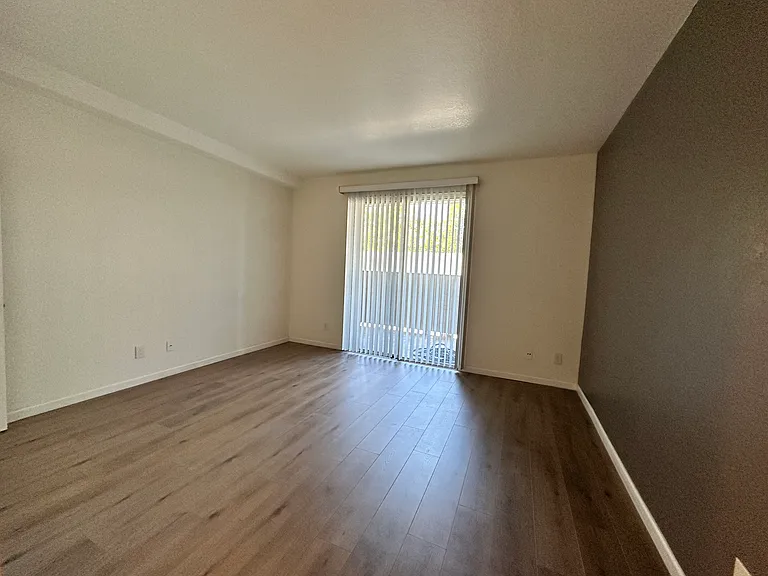 125 Hobson St #1A — Photo 14