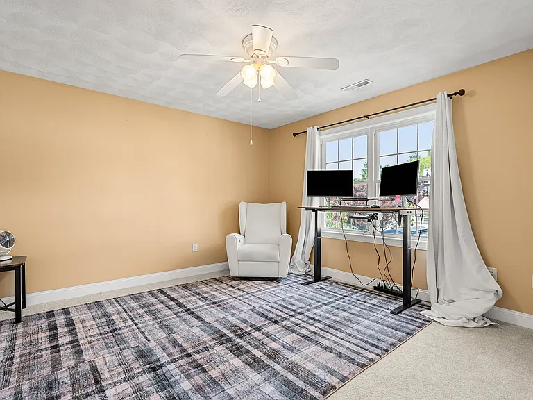 5 Dorothy E Lucey Dr — Photo 15