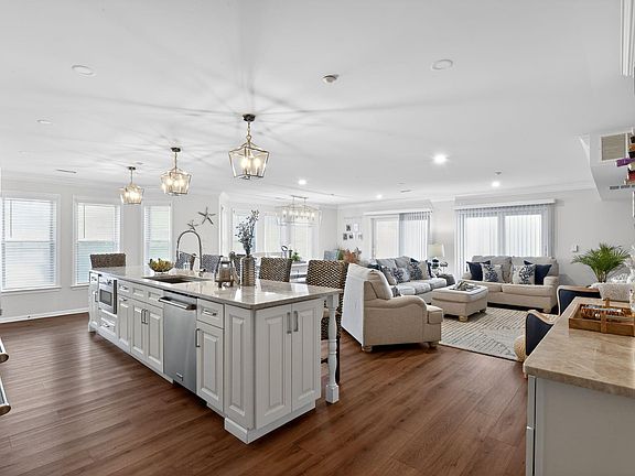 4th image of 4101 Seaboard Cir #C