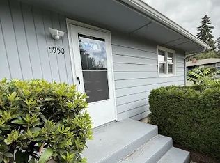 5950 Duniway Ave #5950, Gladstone, OR 97027