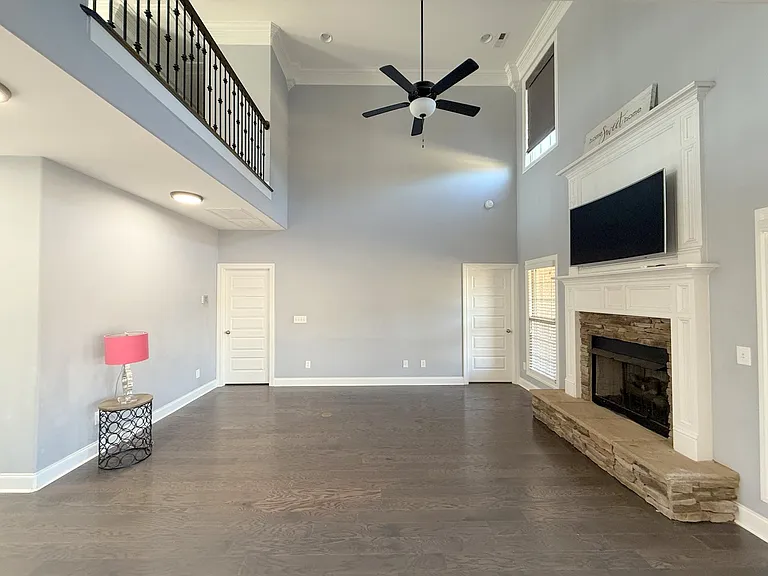 218 Woodgrove Dr NW — Photo 11