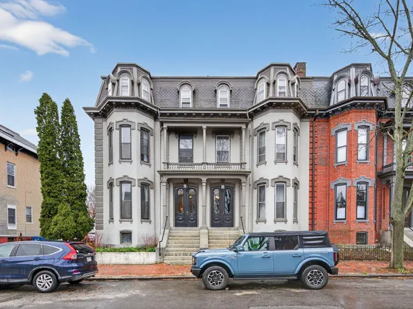 138 Pine Street #4, Portland, ME 04102