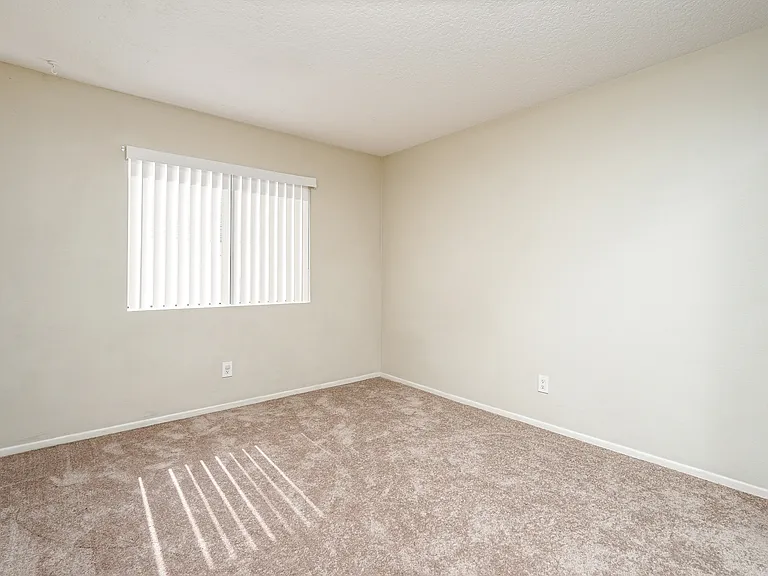 3425 E 15th St #12 — Photo 9
