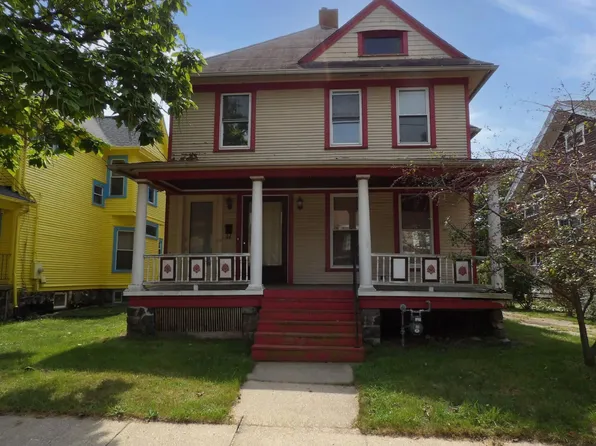 136 Frelinghuysen Ave, Battle Creek, MI 49017