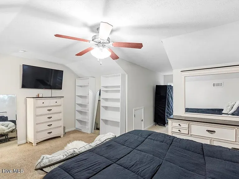 2047 Reserve Ln — Photo 26