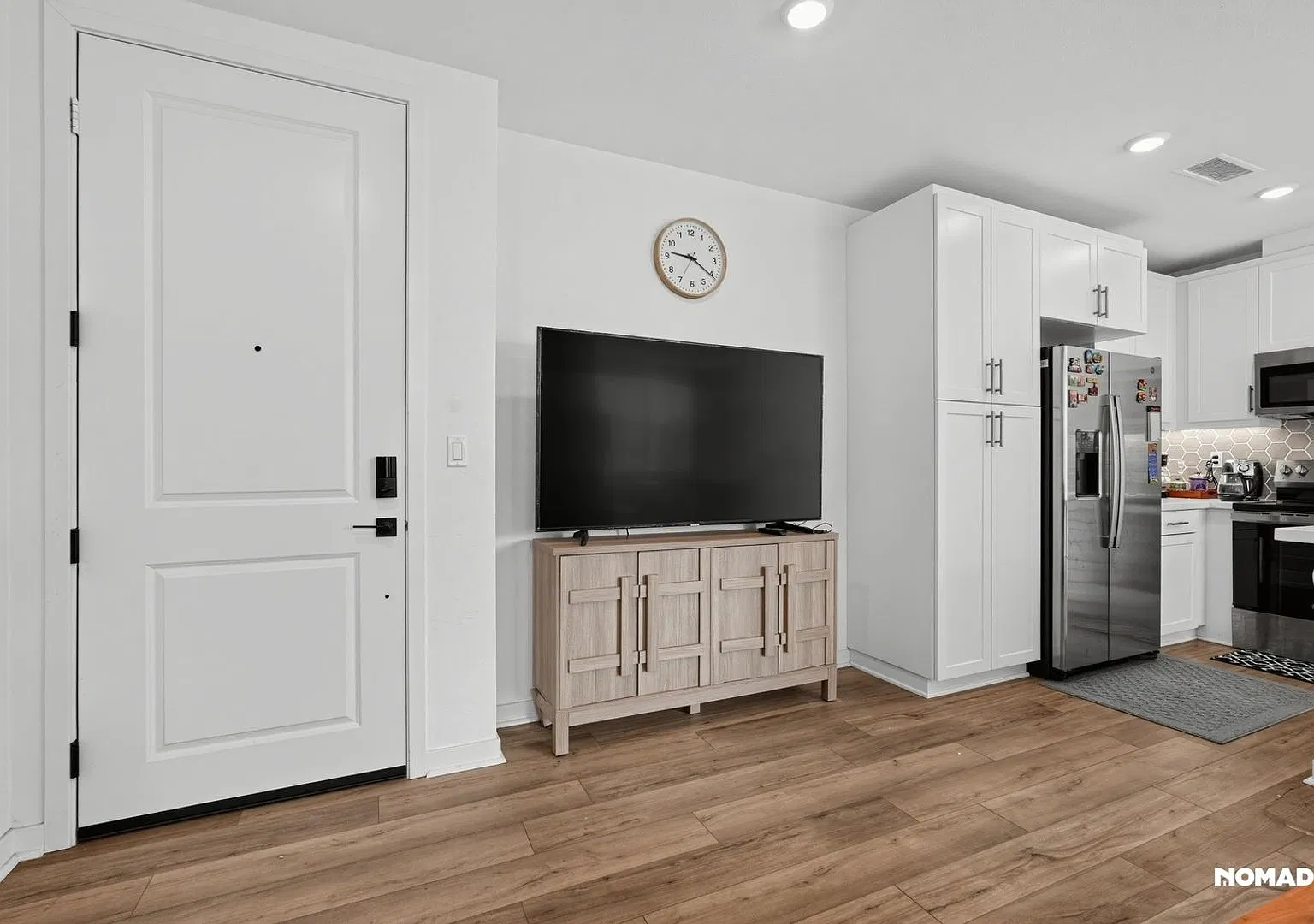 12962 Lassen Dr — Photo 3