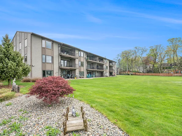 3 Hiawatha Cove Trl APT 11, Battle Creek, MI 49015