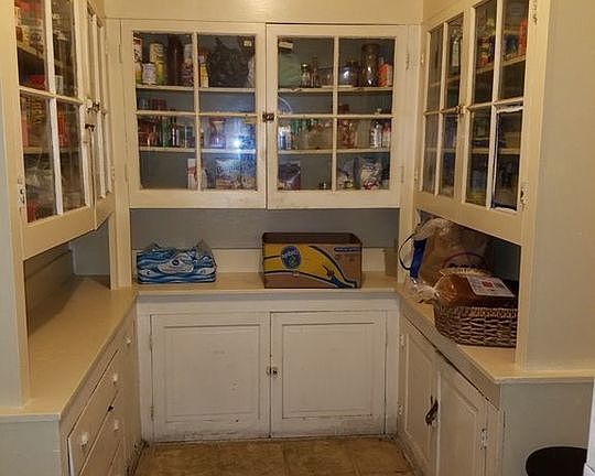 5th image of 1848 S Gramercy Pl
