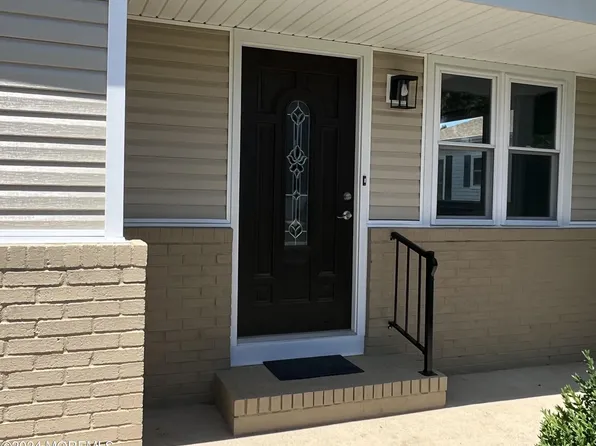 56 Orlando Boulevard, Toms River, NJ 08757