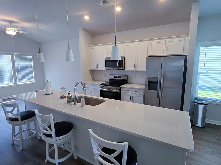 427 McGarry Dr — Photo 18