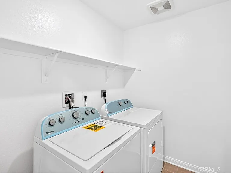 26901 Millerton St — Photo 21