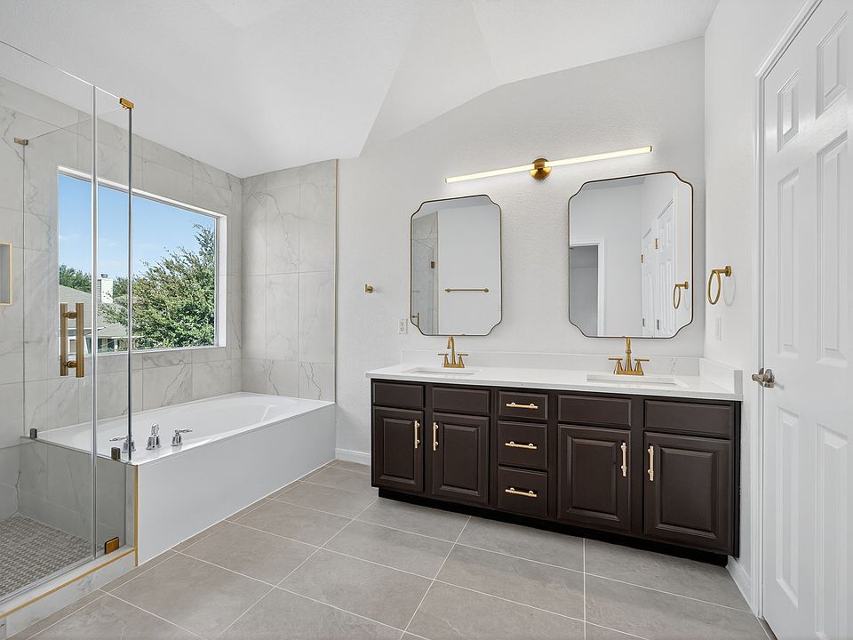 1st image of 8407 Western Way