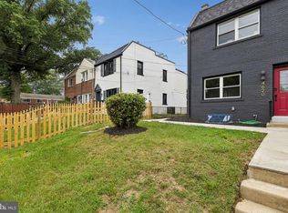 4620 Hanna Pl SE, Washington, DC 20019