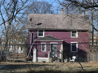 3217 N 12th St, Milwaukee, WI 53206