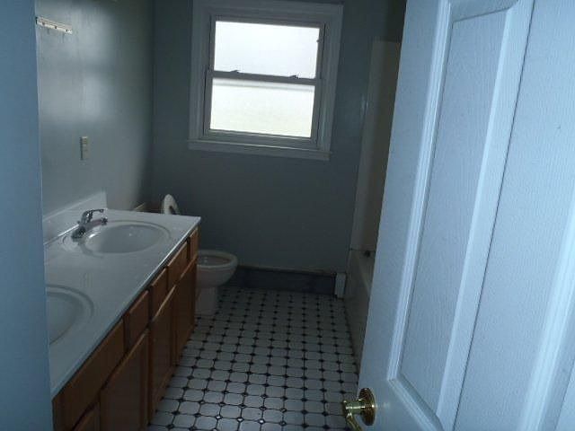 2nd image of 322 Wyman Dr