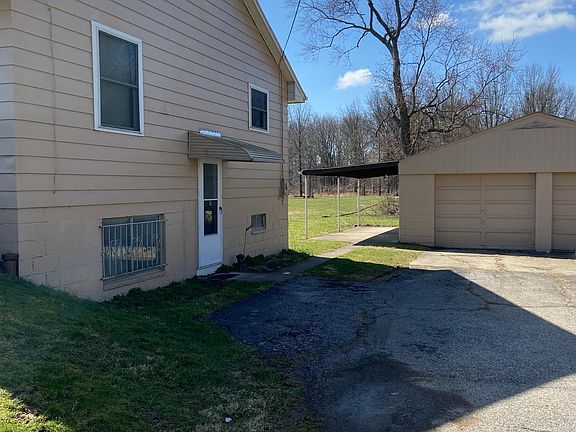 2nd image of 1146 Southeast Ave
