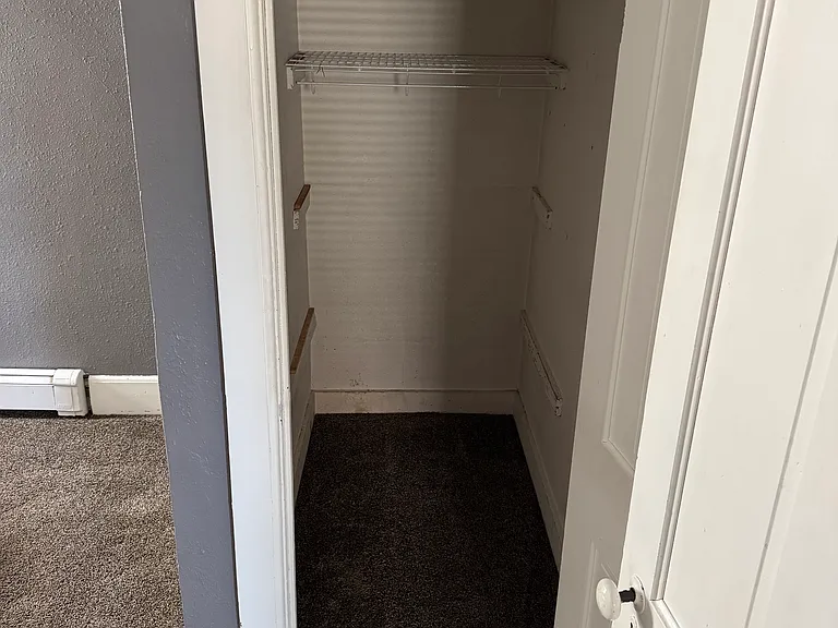 1638 Saemann Ave — Photo 9
