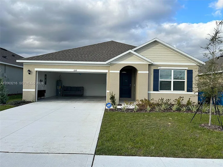 632 Taylor Groves Ln — Photo 1