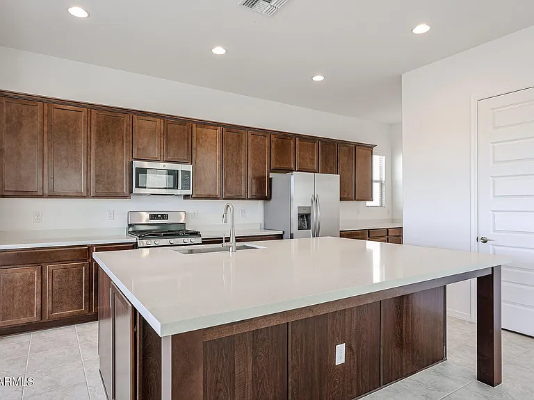 25076 N 77th Dr — Photo 5