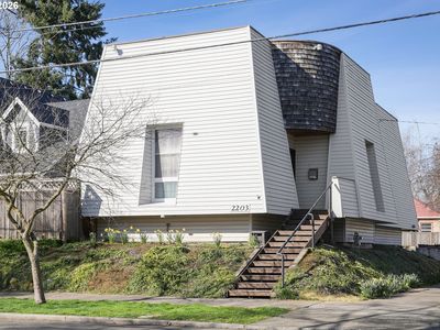 2203 N Emerson St, Portland, OR, 97217