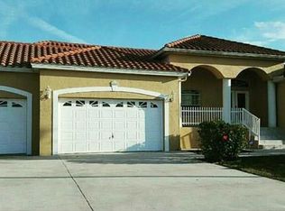 816 Birdie Way, Apollo Beach, FL 33572