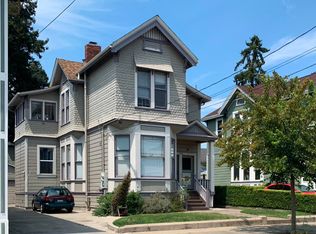 1205 Chestnut St #A, Alameda, CA 94501