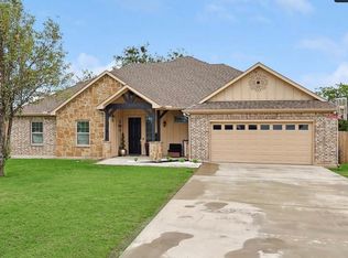 342 W Huffman St, Krum, TX 76249