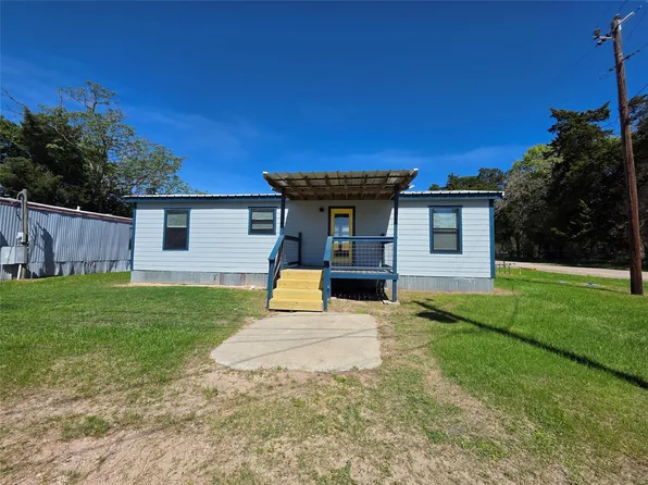 208 Cemetery Ln Trailer 1, Willis, TX 77378