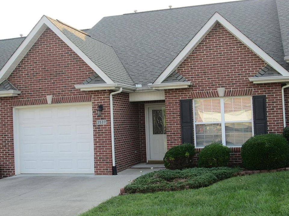 1st image of 3537 Oak Villa Way